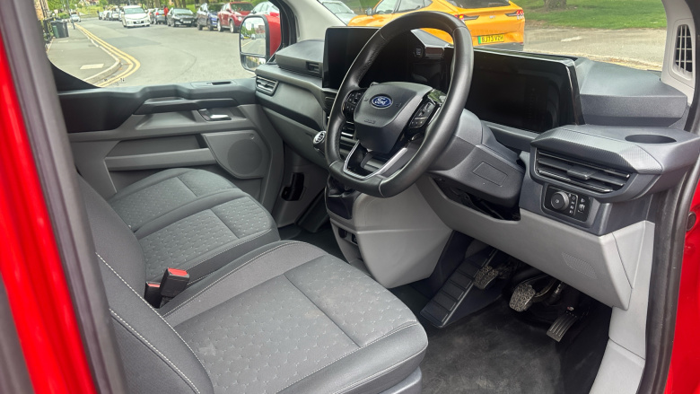 Ford Transit Custom 320 L1 Diesel Fwd 2.0 EcoBlue 136ps H1 Van Limited
